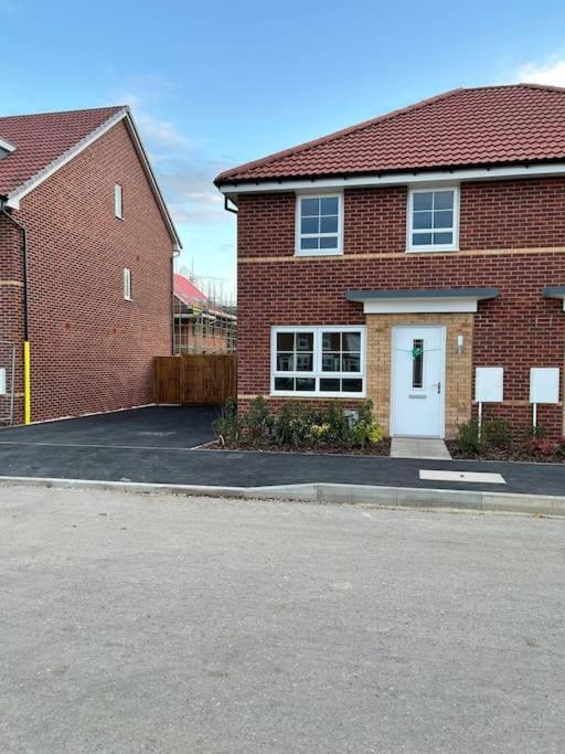 Villa Cozy 3 Bed Sasha House In Beeston Nottingham Exterior foto