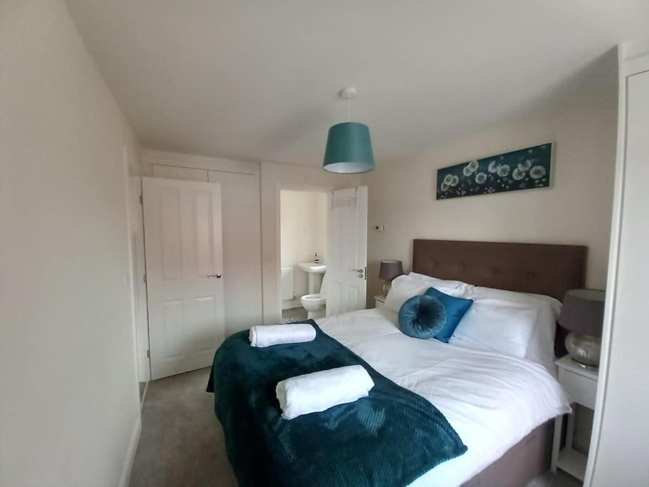 Villa Cozy 3 Bed Sasha House In Beeston Nottingham Exterior foto